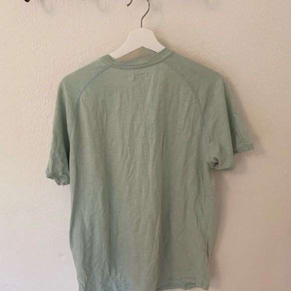 Good threads t shirt large - Picture 5 of 5